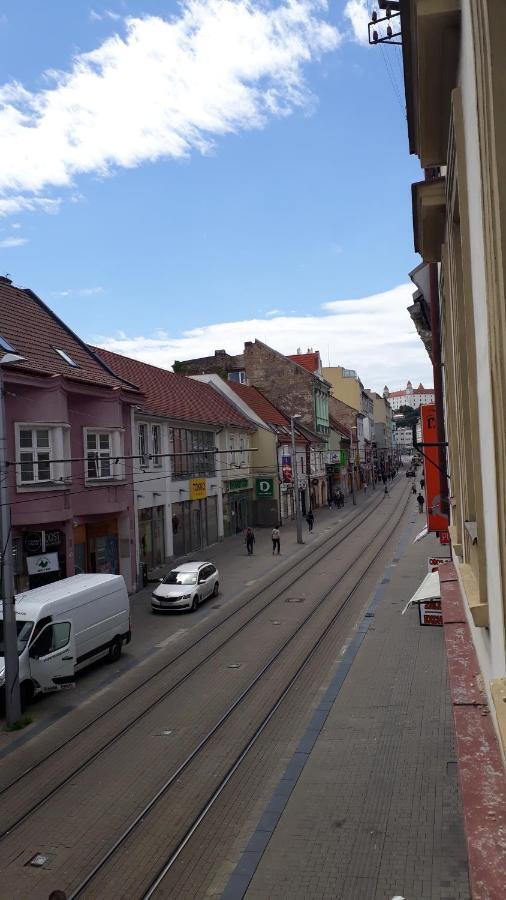 Velky Apartman Bratislava Exterior photo